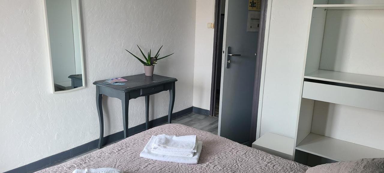 Hotel L'Etoile Le Grau-du-Roi Zewnętrze zdjęcie